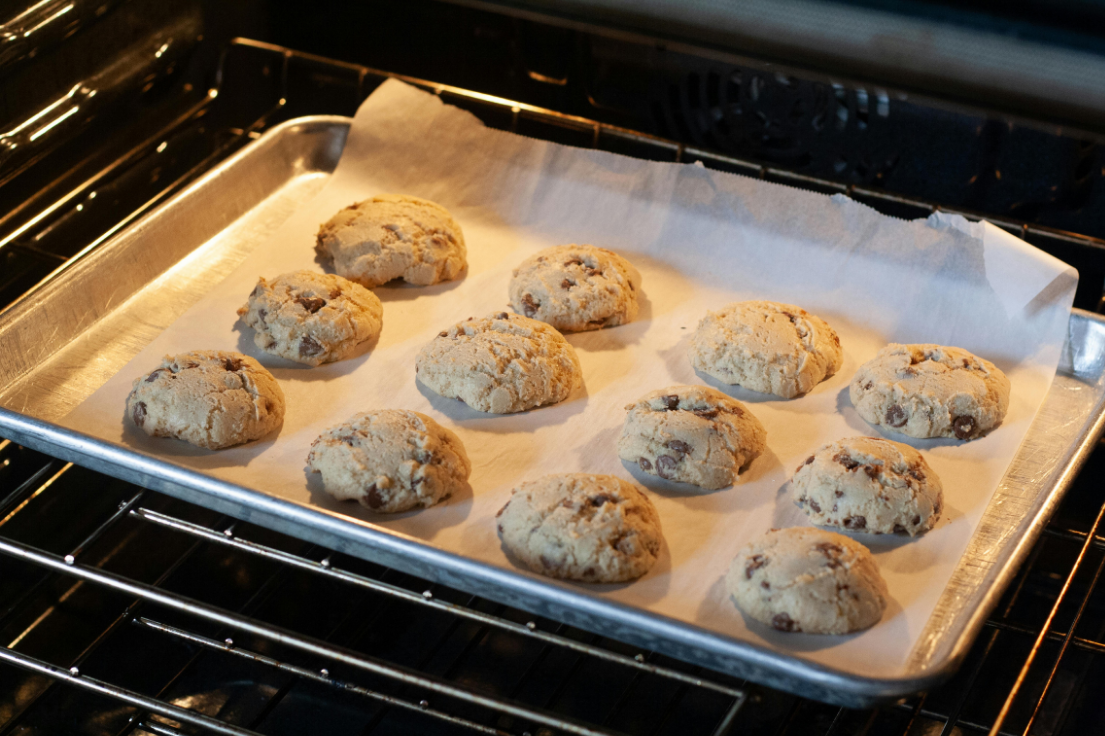 What Small Mistakes Teach Us: Lessons From Christmas Cookies & Baking Powder Surprises